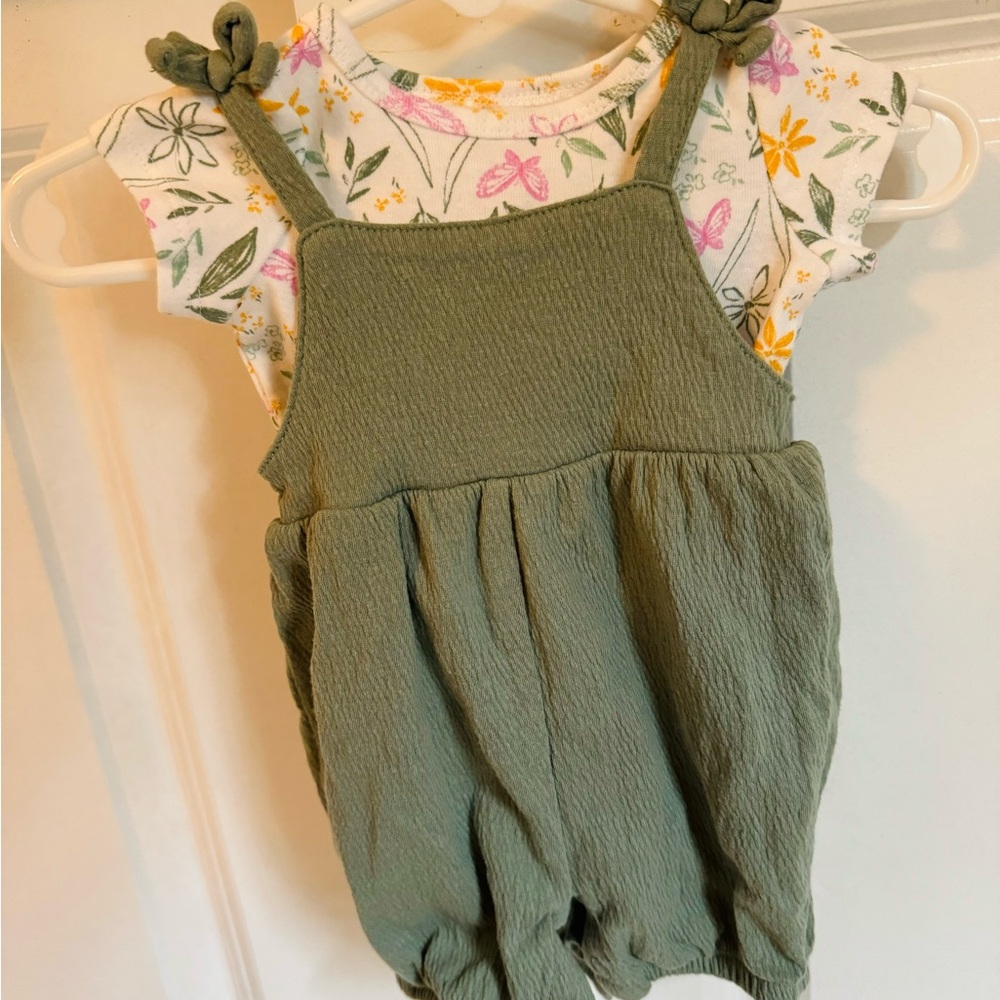 Newborn Clothes!